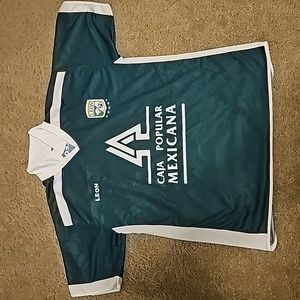 Leon soccer jersey